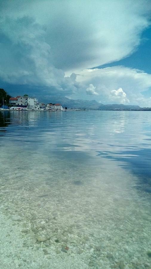 Apartman Luka Kaštela Esterno foto