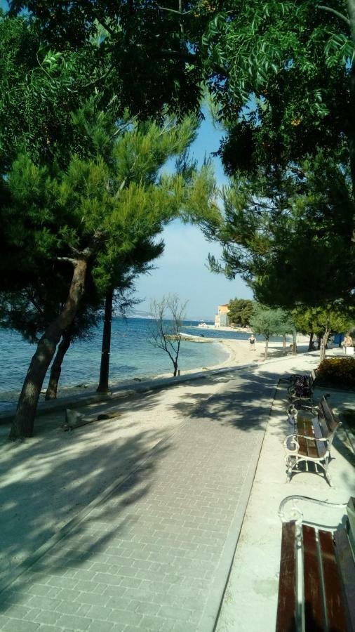 Apartman Luka Kaštela Esterno foto
