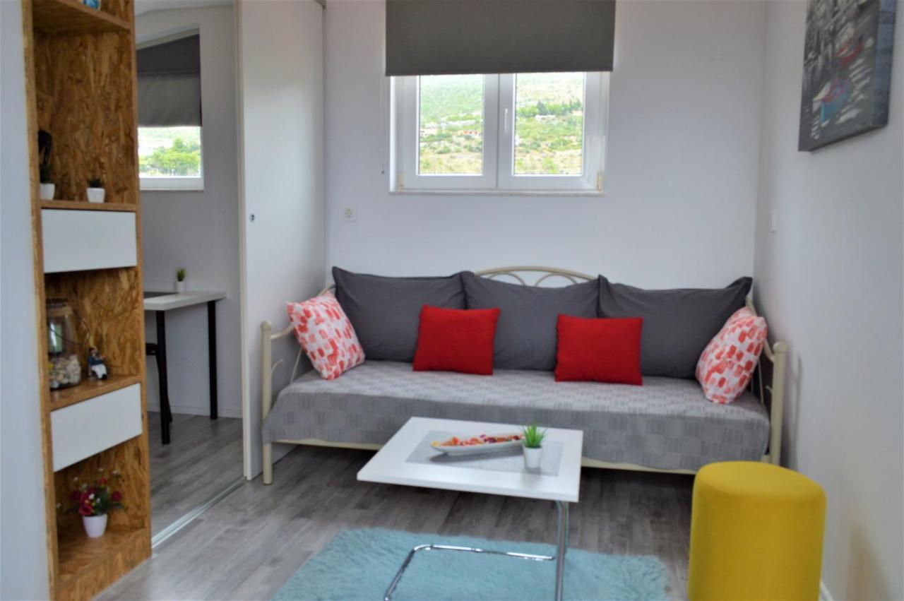 Apartman Luka Kaštela Esterno foto