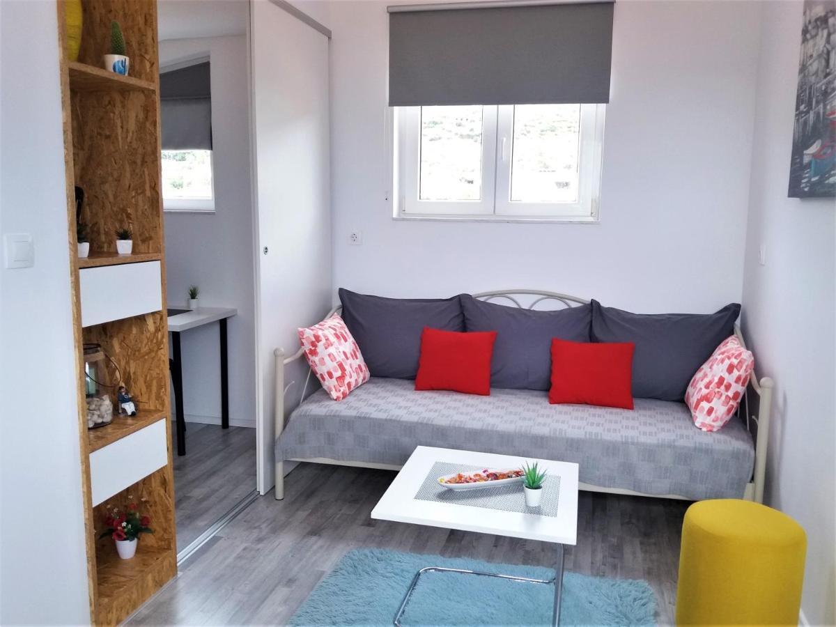 Apartman Luka Kaštela Esterno foto