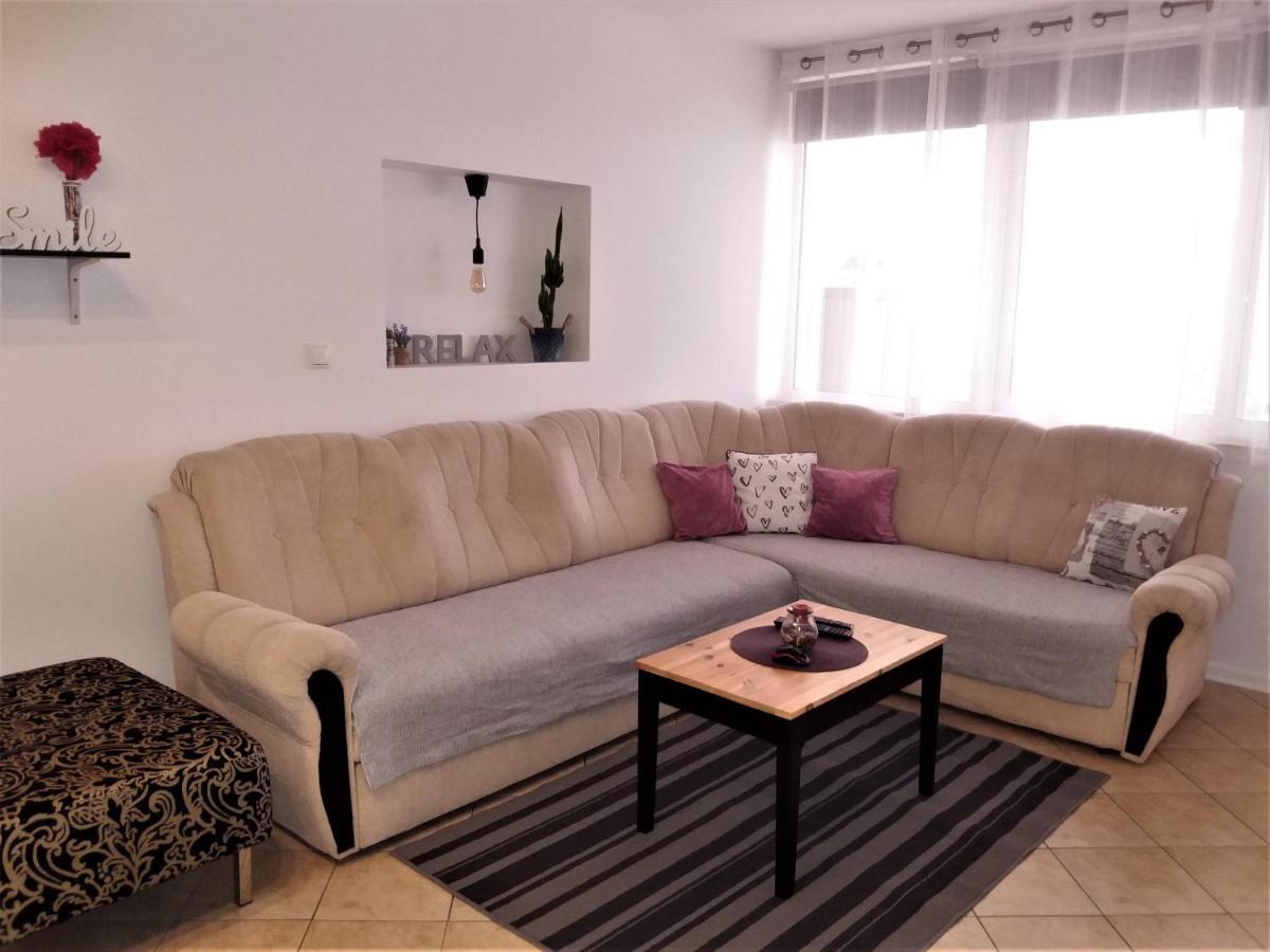 Apartman Luka Kaštela Esterno foto
