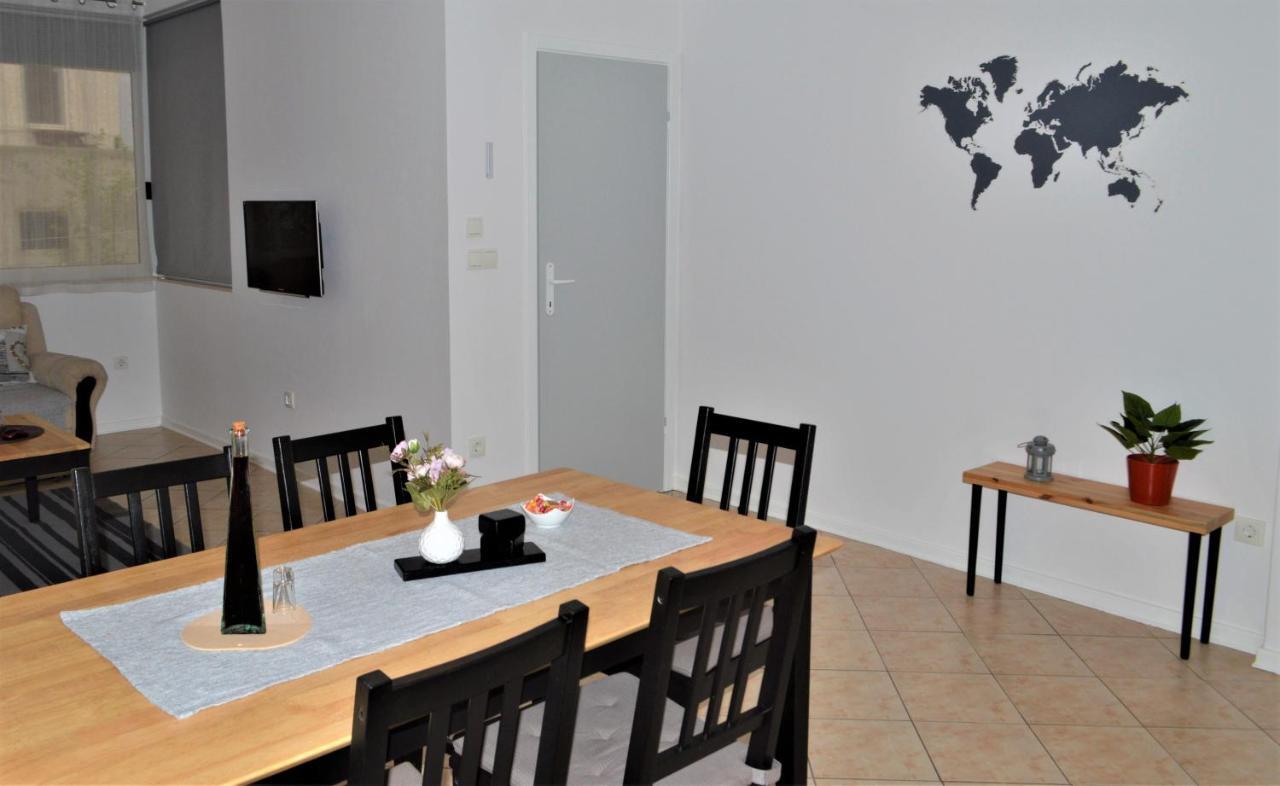 Apartman Luka Kaštela Esterno foto